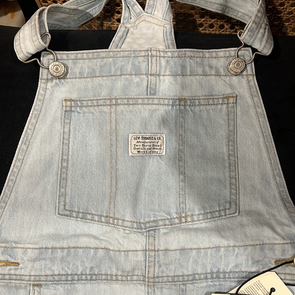 Levi’s Romper Jumpsuit - Picture 2 of 3